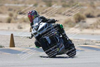 media/Oct-02-2025-Racers Edge (Thu) [[2c91cb6ab3]]/3-B Group/Session 3-Turn 16 (12pm)/